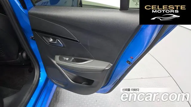 PEUGEOT e-208 2GT 2023 — photo 15 sur 30
