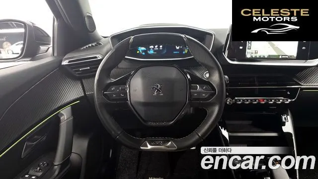 PEUGEOT e-2008 2EV GT Line 2021 — photo 18 sur 33