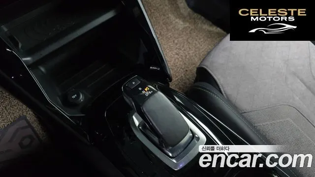 PEUGEOT e-208 2GT Line 2021 — photo 12 sur 33