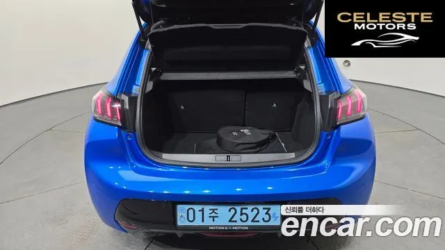 PEUGEOT e-208 2GT Line 2021 — photo 23 sur 33