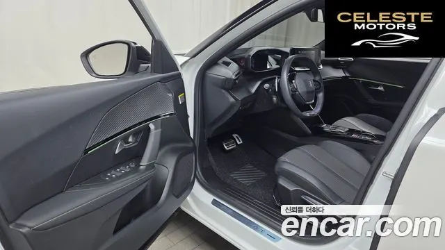 PEUGEOT 2008 21.5 BlueHDi GT 2023 — photo 13 sur 30