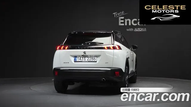 PEUGEOT 2008 21.5 BlueHDi GT 2023 — photo 4 sur 30