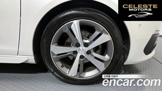 PEUGEOT 308 21.5 BlueHDi GT Line 2019 — photo 6 sur 30