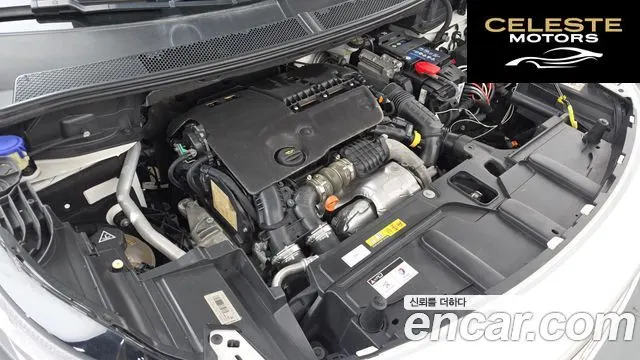 PEUGEOT 3008 21.6 BlueHDi 2018 — photo 6 sur 20