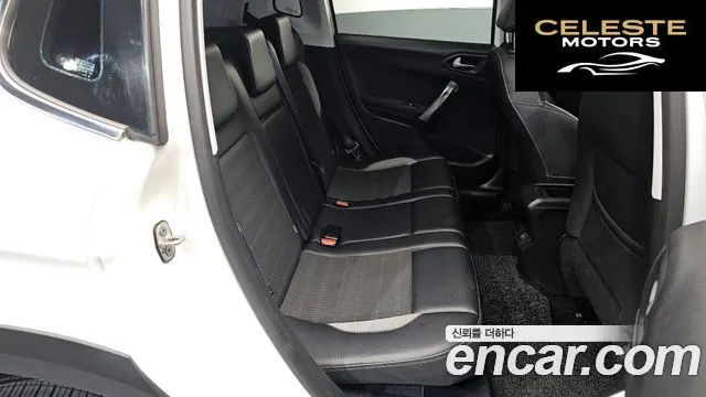 PEUGEOT 2008 1.6 BlueHDi GC 2018 — photo 11 sur 20