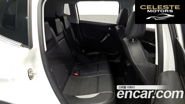 PEUGEOT 2008 1.5 BlueHDi 2019 — photo 17 sur 31