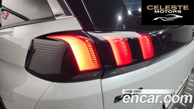 PEUGEOT 5008 21.5 BlueHDi GT Line 2020 — photo 9 sur 37