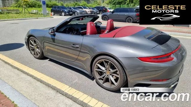PORSCHE 911 Carrera 4 Cabriolet 2017 — photo 6 sur 26