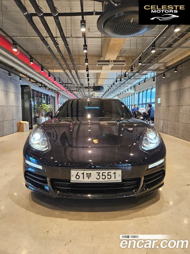 PORSCHE Panamera 3.6 2WD 2014 — photo 18 sur 23