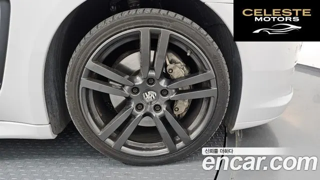 PORSCHE Panamera 4.8 4S 2010 — photo 5 sur 26