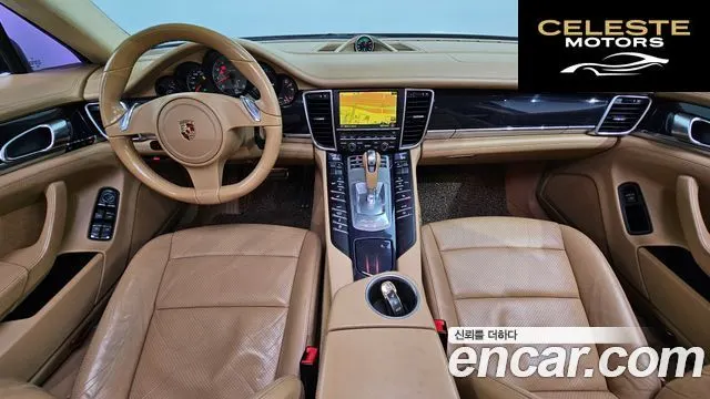 PORSCHE Panamera 4.8 4S 2010 — photo 7 sur 26
