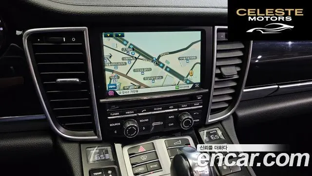 PORSCHE Panamera 3.6 AWD 2015 — photo 14 sur 20