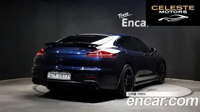PORSCHE Panamera 4.8 GTS 2016 — photo 2 sur 20