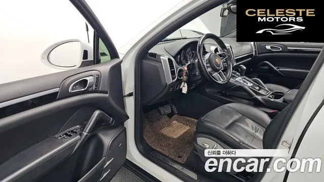 PORSCHE Cayenne 3.0 2015 — photo 11 sur 20