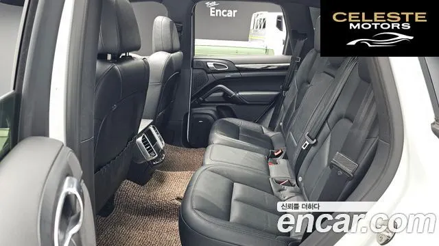 PORSCHE Cayenne 3.0 2015 — photo 12 sur 20