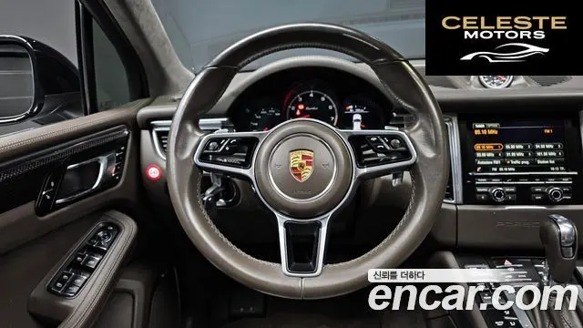 PORSCHE Macan 3.6 Turbo 2015 — photo 13 sur 20