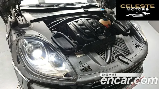 PORSCHE Macan 3.6 Turbo 2015 — photo 6 sur 20