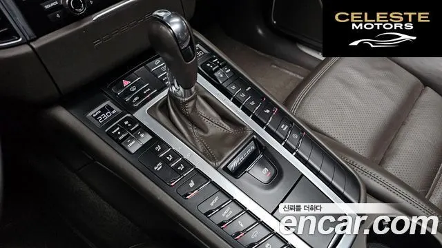 PORSCHE Macan 3.6 Turbo 2015 — photo 9 sur 20