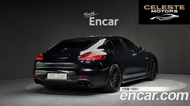PORSCHE Panamera 4.8 GTS 2014 — photo 2 sur 20