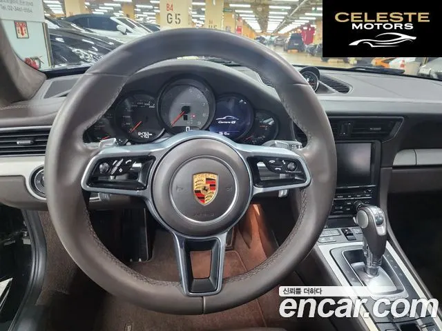 PORSCHE 911 Carrera 4S 2013 — photo 13 sur 25