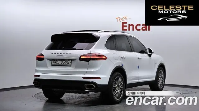 PORSCHE Cayenne 3.0 2016 — photo 2 sur 20
