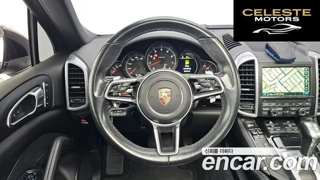 PORSCHE Cayenne 3.6 2016 — photo 15 sur 20