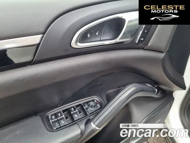 PORSCHE Cayenne 3.6 2016 — photo 12 sur 26