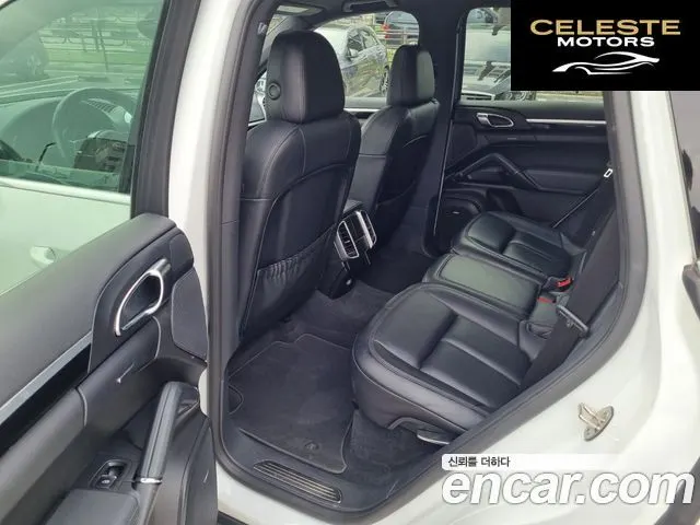 PORSCHE Cayenne 3.6 2016 — photo 18 sur 26