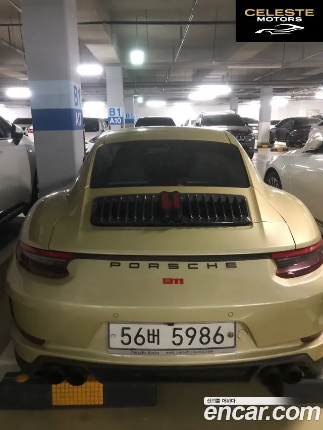 PORSCHE 911 Carrera S 2013 — photo 12 sur 22