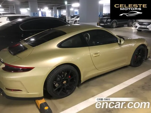 PORSCHE 911 Carrera S 2013 — photo 2 sur 22