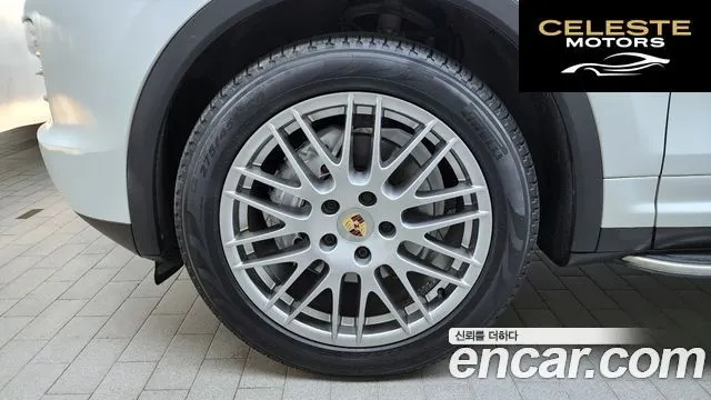 PORSCHE Cayenne 3.0 2013 — photo 5 sur 20