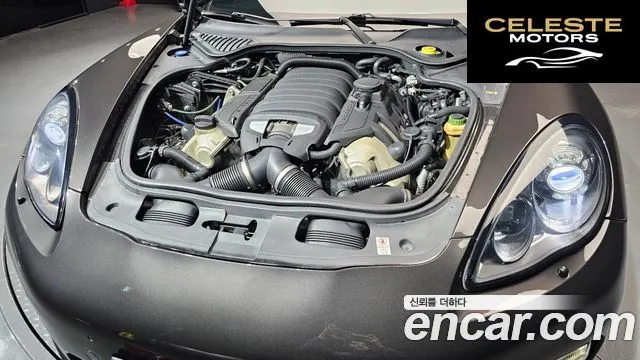 PORSCHE Panamera 4.8 GTS 2013 — photo 6 sur 20