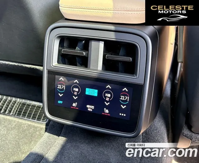 PORSCHE Taycan Turbo S 2021 — photo 18 sur 26