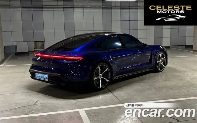 PORSCHE Taycan Turbo S 2021 — photo 8 sur 26