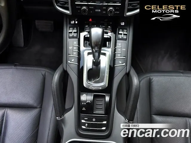 PORSCHE Cayenne 3.0 2015 — photo 9 sur 26