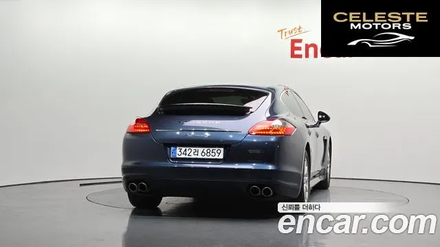 PORSCHE Panamera 4.8 S 2010 — photo 4 sur 20