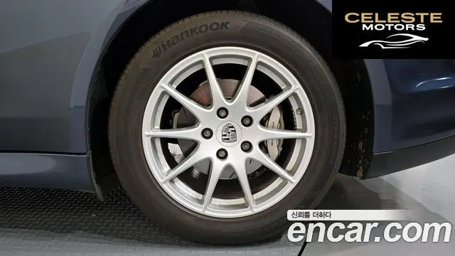 PORSCHE Panamera 4.8 S 2010 — photo 5 sur 20