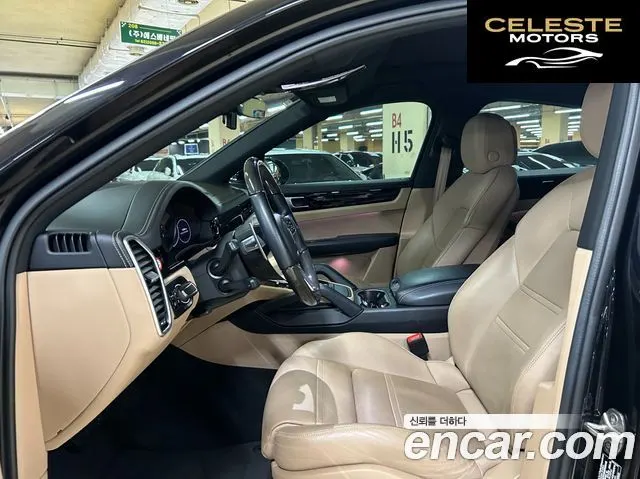 PORSCHE Cayenne (PO536) 3.0 Coupé 2021 — photo 13 sur 24