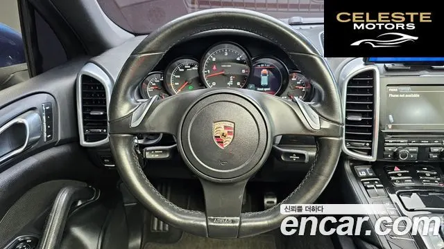PORSCHE Cayenne 3.0 2011 — photo 13 sur 20