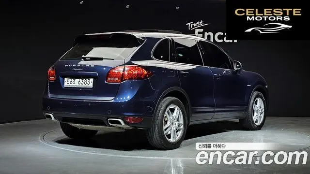 PORSCHE Cayenne 3.0 2011 — photo 2 sur 20