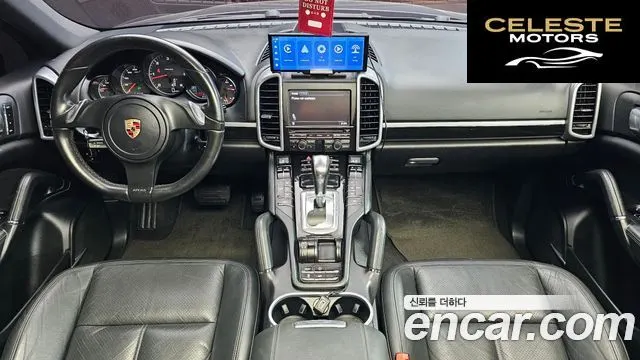 PORSCHE Cayenne 3.0 2011 — photo 7 sur 20