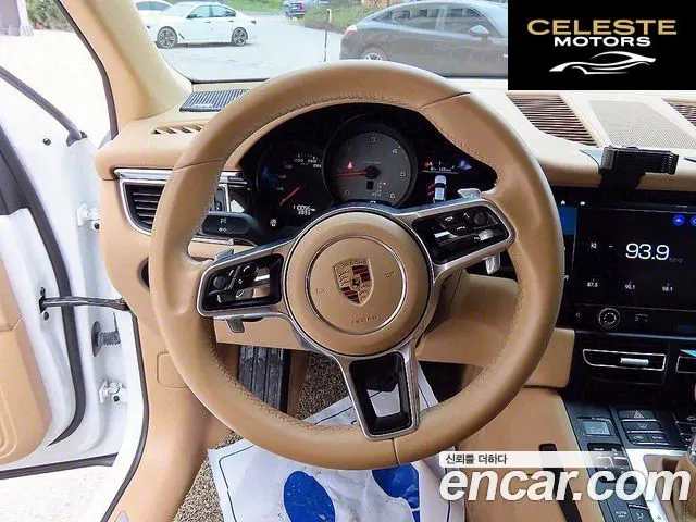 PORSCHE Macan 3.0 S 2016 — photo 8 sur 26