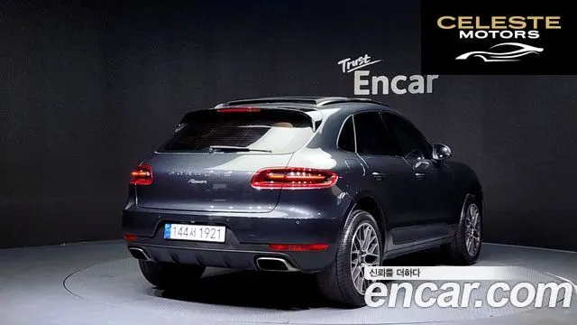 PORSCHE Macan 2.0 2017 — photo 2 sur 20