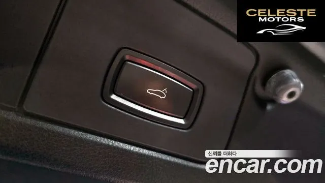 PORSCHE Panamera 3.0 2012 — photo 19 sur 20