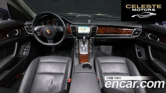 PORSCHE Panamera 3.0 2012 — photo 7 sur 20