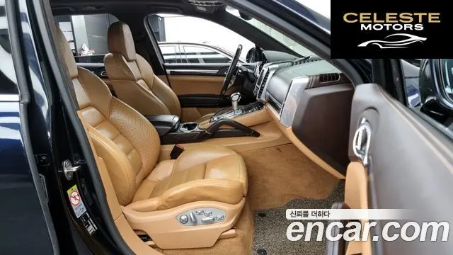 PORSCHE Cayenne 4.8 Turbo S 2016 — photo 11 sur 20