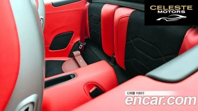 PORSCHE 911 Carrera GTS Cabriolet 2018 — photo 12 sur 26