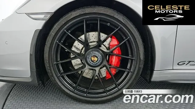 PORSCHE 911 Carrera GTS Cabriolet 2018 — photo 5 sur 26