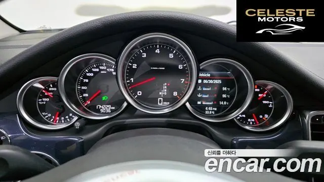 PORSCHE Panamera 3.6 2WD 2011 — photo 8 sur 20