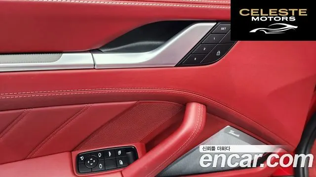 PORSCHE 911 (992) Turbo S Cabriolet 2022 — photo 14 sur 20